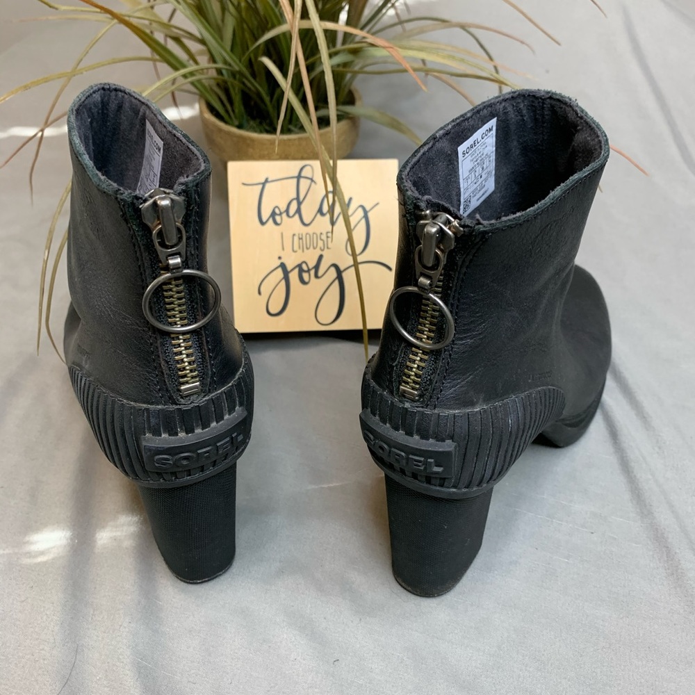 SOREL Waterproof heeled boots